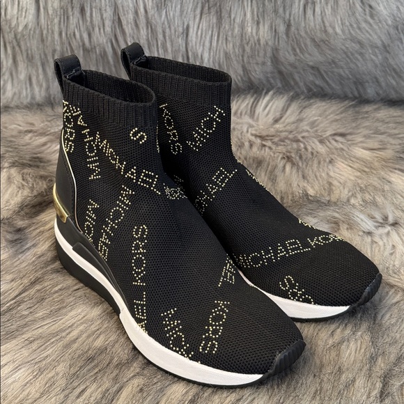 MICHEAL Michael Kors Black and Gold Knit Sneakers Size 5 - Picture 9 of 9